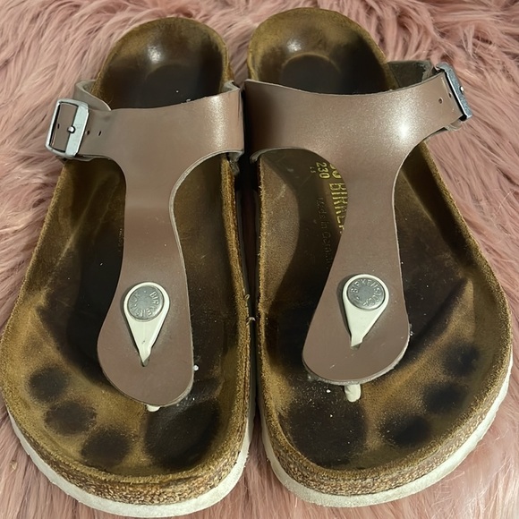 COPY - Birkenstock Gizeh Rose gold Thong Sandal size 5 - Picture 4 of 10